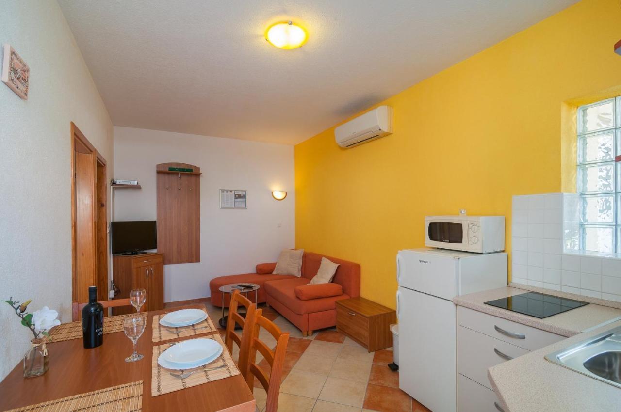 Apartments Molo Mare Hvar Town Extérieur photo