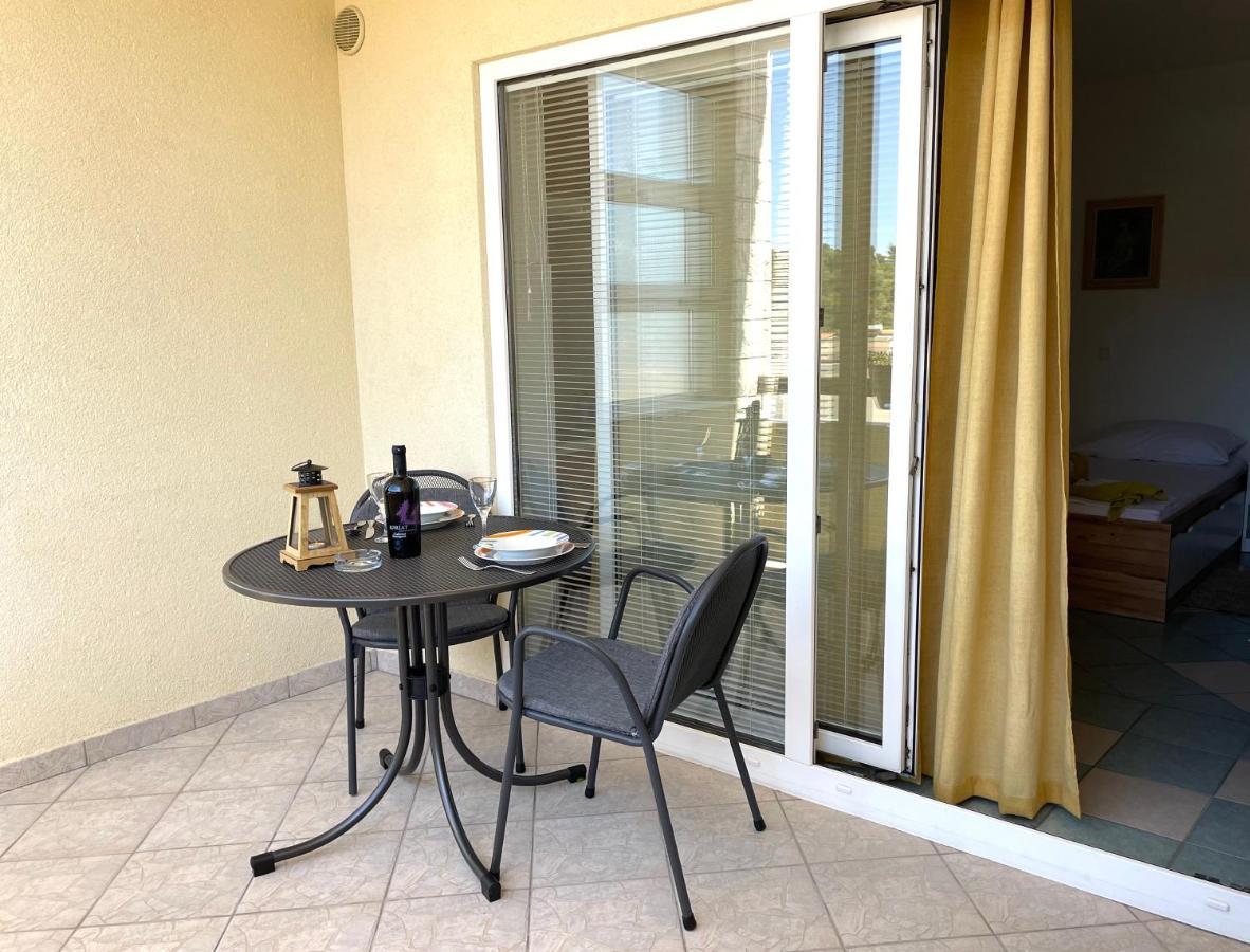 Apartments Molo Mare Hvar Town Extérieur photo